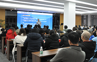 1579214580279014726 凯时KB88·(中国集团)官方网站2019总结大会暨2020新春年会描述发展新章